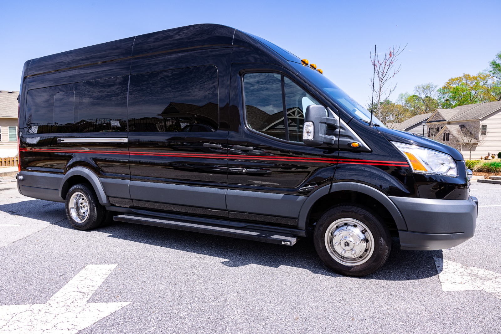 12 Passenger Black Limousine Sprinter Rental Atlanta Exterior 3 1