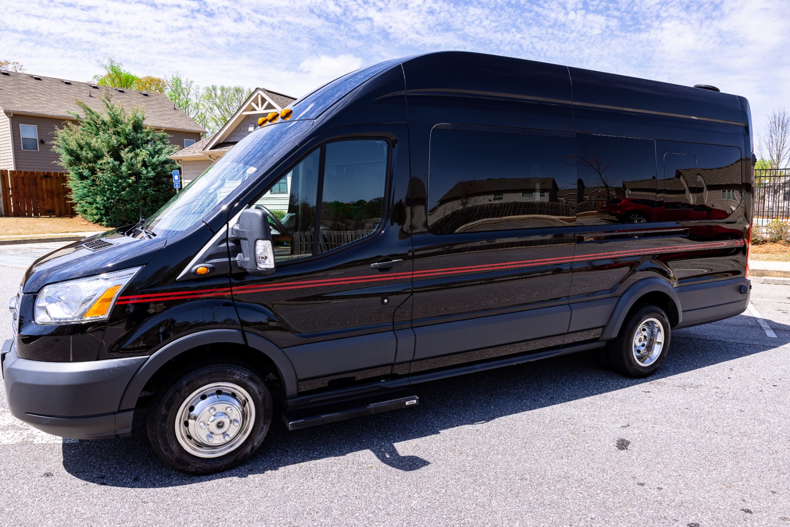 12 Passenger Black Limousine Sprinter Rental Atlanta Exterior 4 1