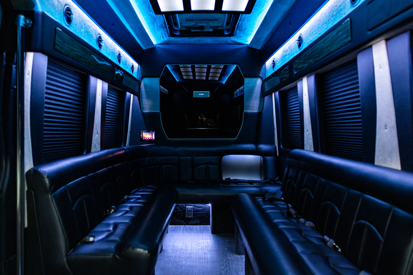 12 Passenger Black Limousine Sprinter Rental Atlanta Interior 15 1